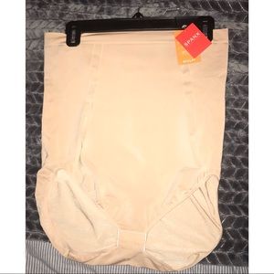 Spanx Highwaisted Oncore Brief